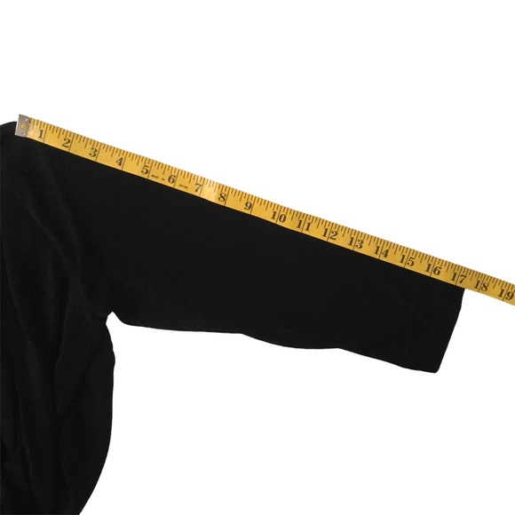 Chico’s Travelers V Neck Black Top - Picture 7 of 8